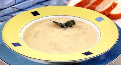 Фото к рецепту Сырный суп с кольраби (2) Сырный суп с кольраби (2)