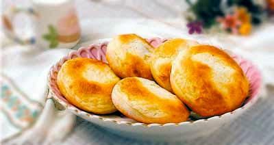 Фото к рецепту Булочки "шанежки" Булочки "шанежки"