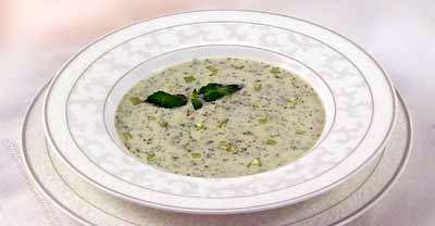 Холодный суп из огурцов по-балкански