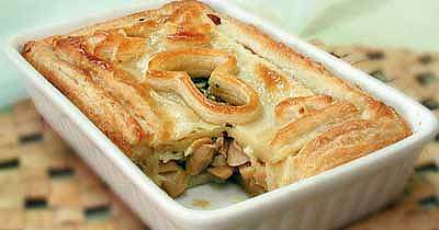 Фото к рецепту Пирог с сыром и шампиньонами Пирог с сыром и шампиньонами