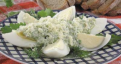 Яйца под зелёным майонезом (2)