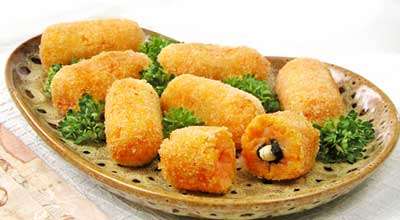 Морковные крокеты с черносливом