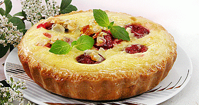 Фото к рецепту Пирог со сливами Пирог со сливами