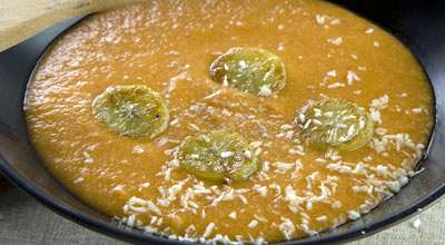 Томатный суп с бананами