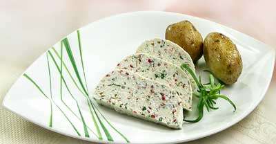 Террин из творога с редисом и зеленью