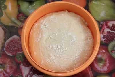 Пирожки с яйцом и луком