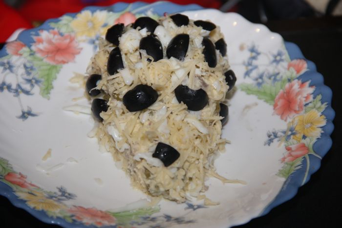 Фото к рецепту Салат "Ежик" Салат "Ежик"