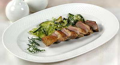 Утиная грудка маринованная