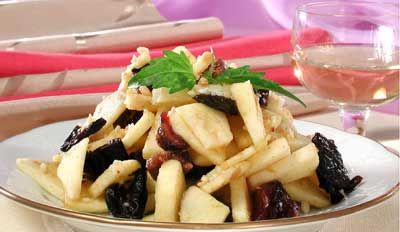 Фото к рецепту Салат "Лакомка" Салат "Лакомка"