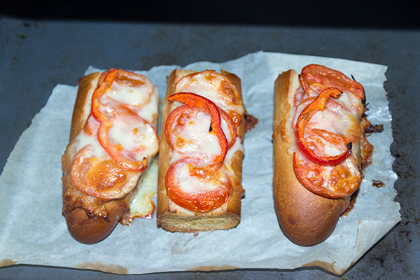 Готовая пицца в духовке