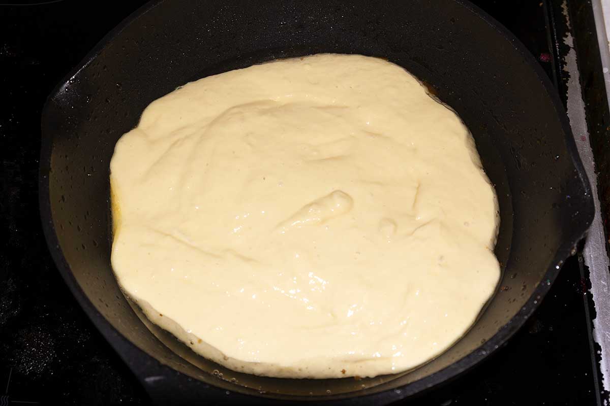 Тесто для пиццы на сковороде