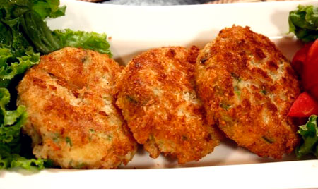 Котлеты из куриного филе и плавленого сыра