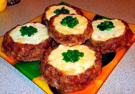 Мясные ватрушки