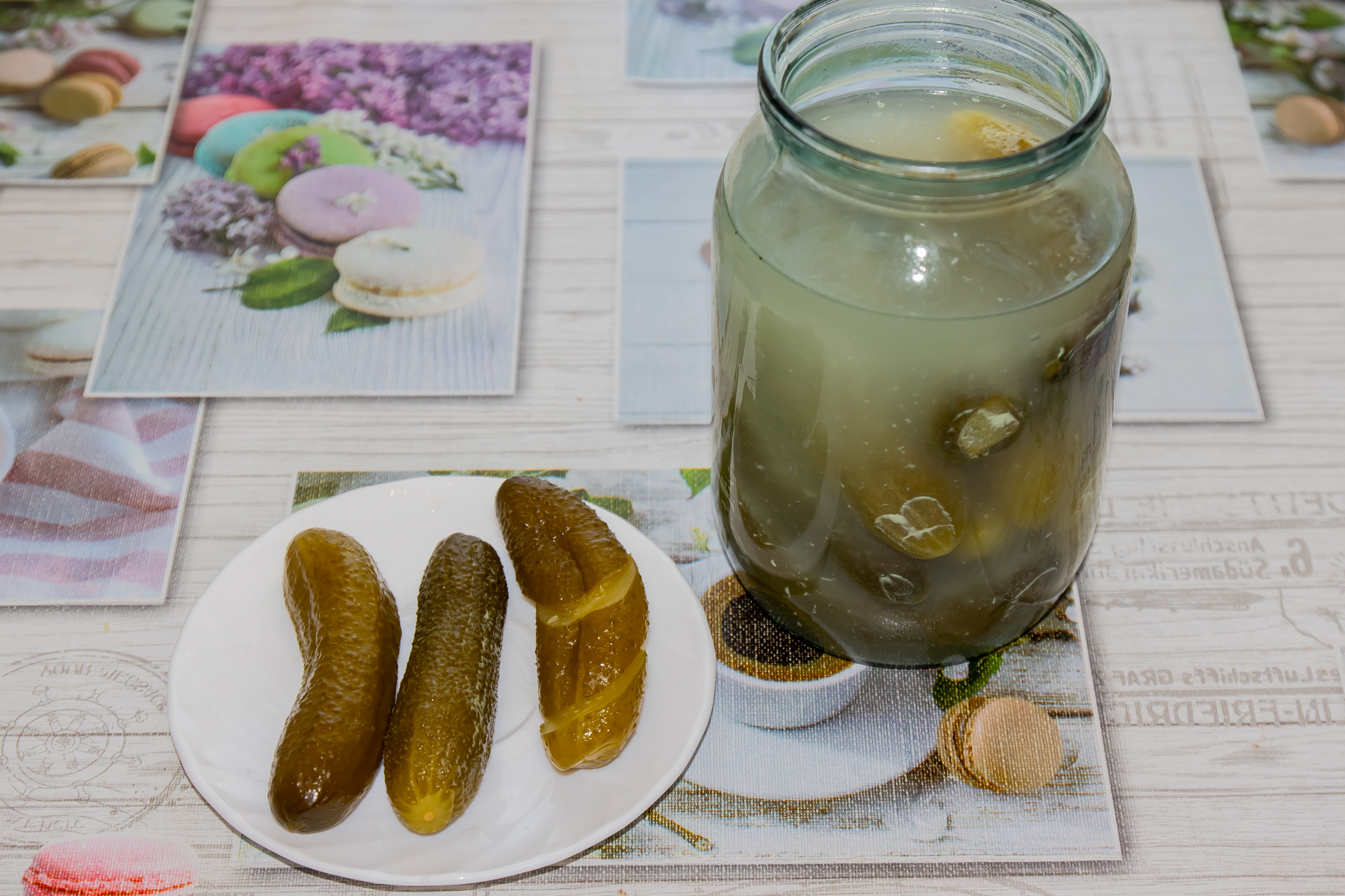 Огурцы маринованные (3)