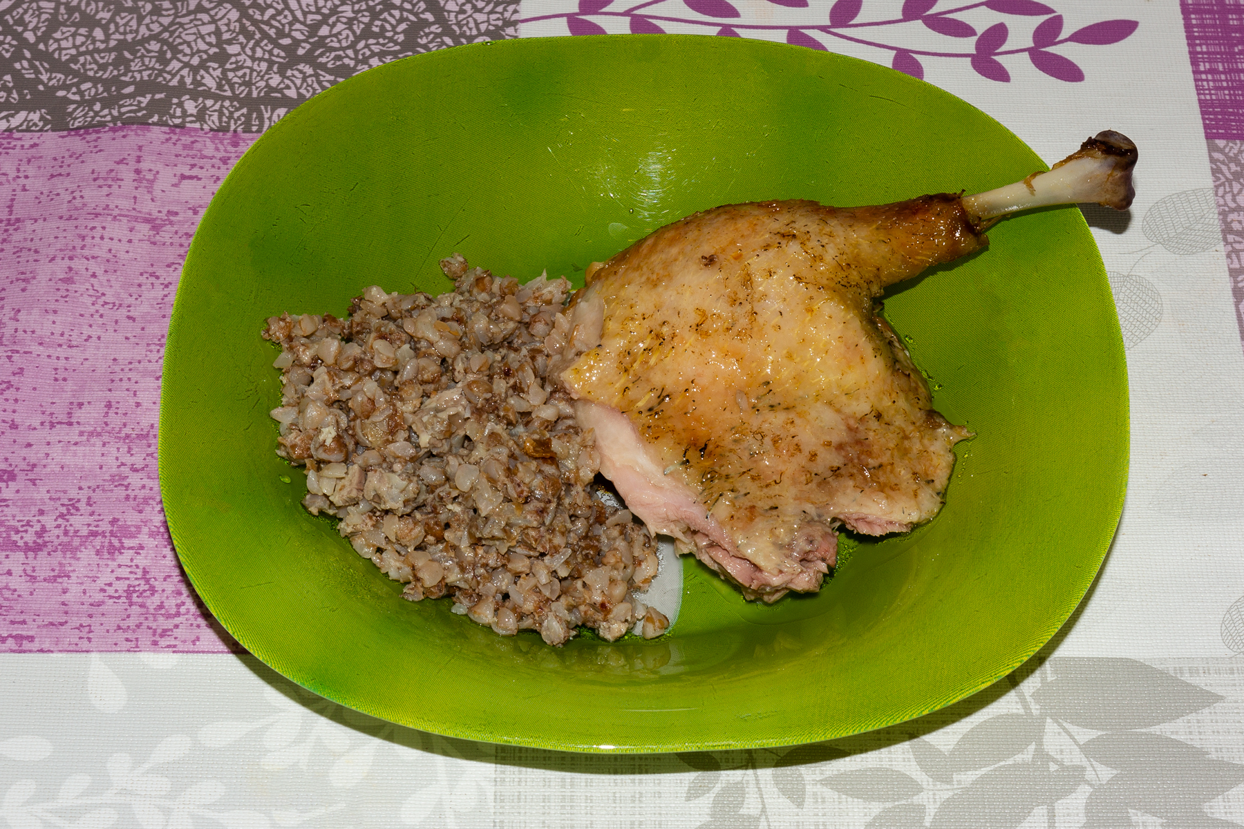 Утка с гречневой кашей