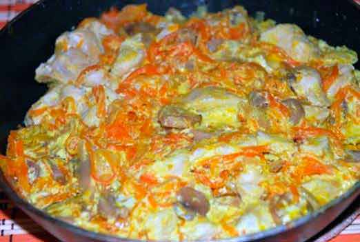 Салат из курицы и моркови