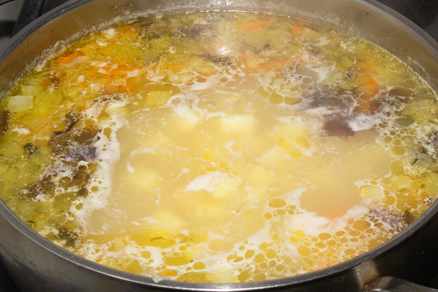 тушенные продукты по рецепту Крем-суп грибной