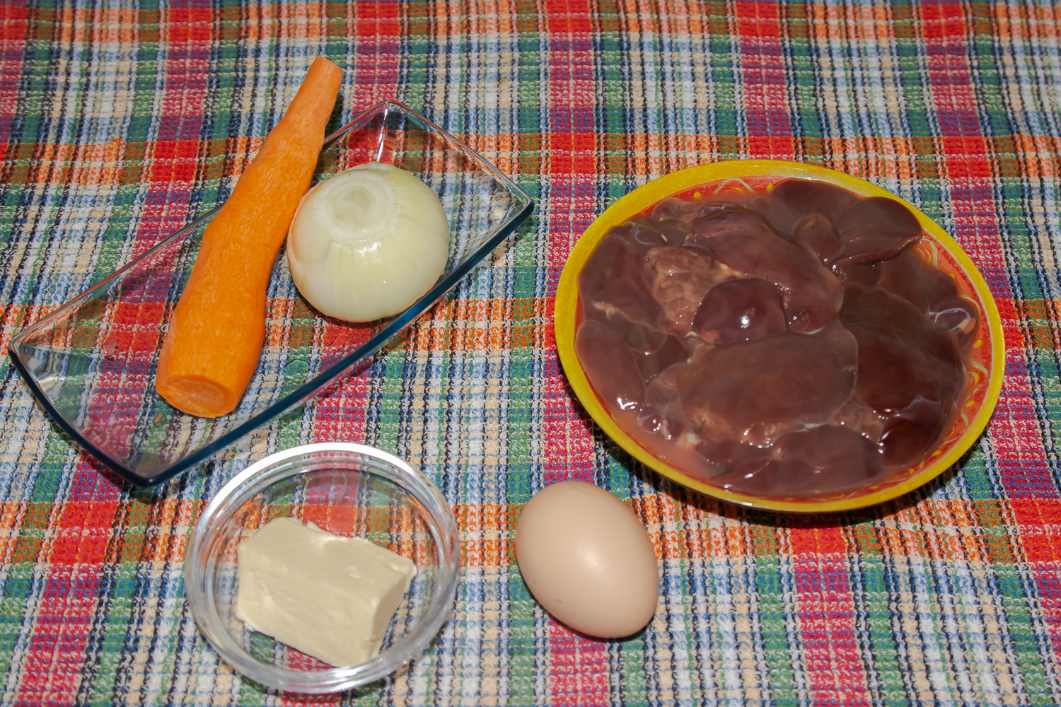 продукты для рецепта Паштет из печенки птицы