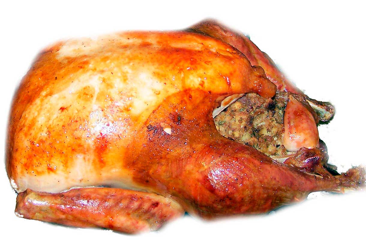 Индейка, фаршированная грецким орехом и печенью