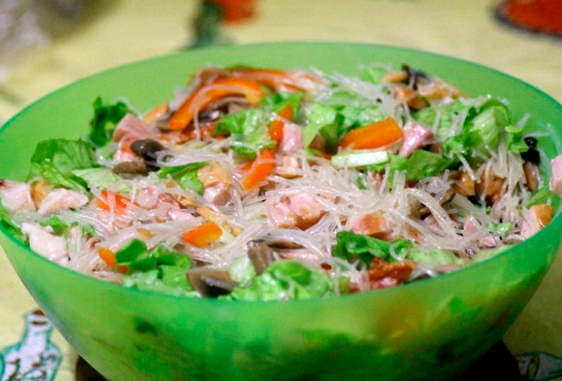 Фото к рецепту Салат "Вариация" Салат "Вариация"