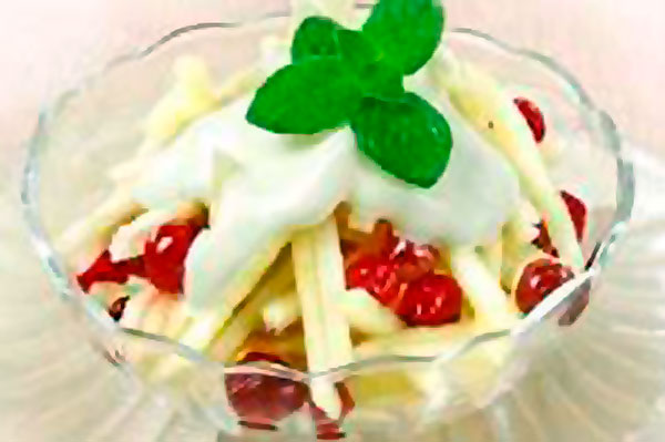 Салат из брусники