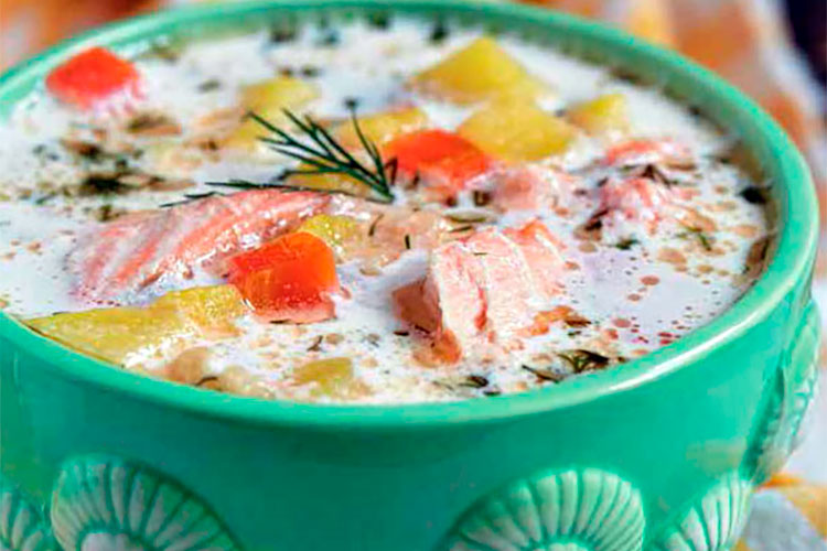 Сливочный суп с сёмгой