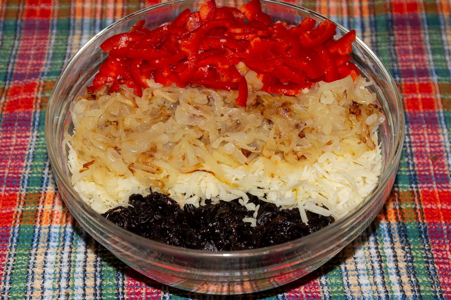 все ингредиенты по рецепту Славянский салат 