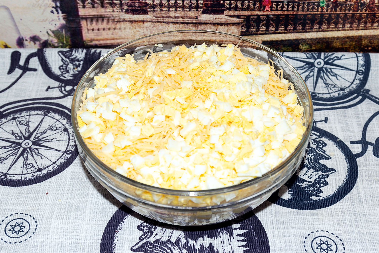 Яйца мелко нарезать для рецепта