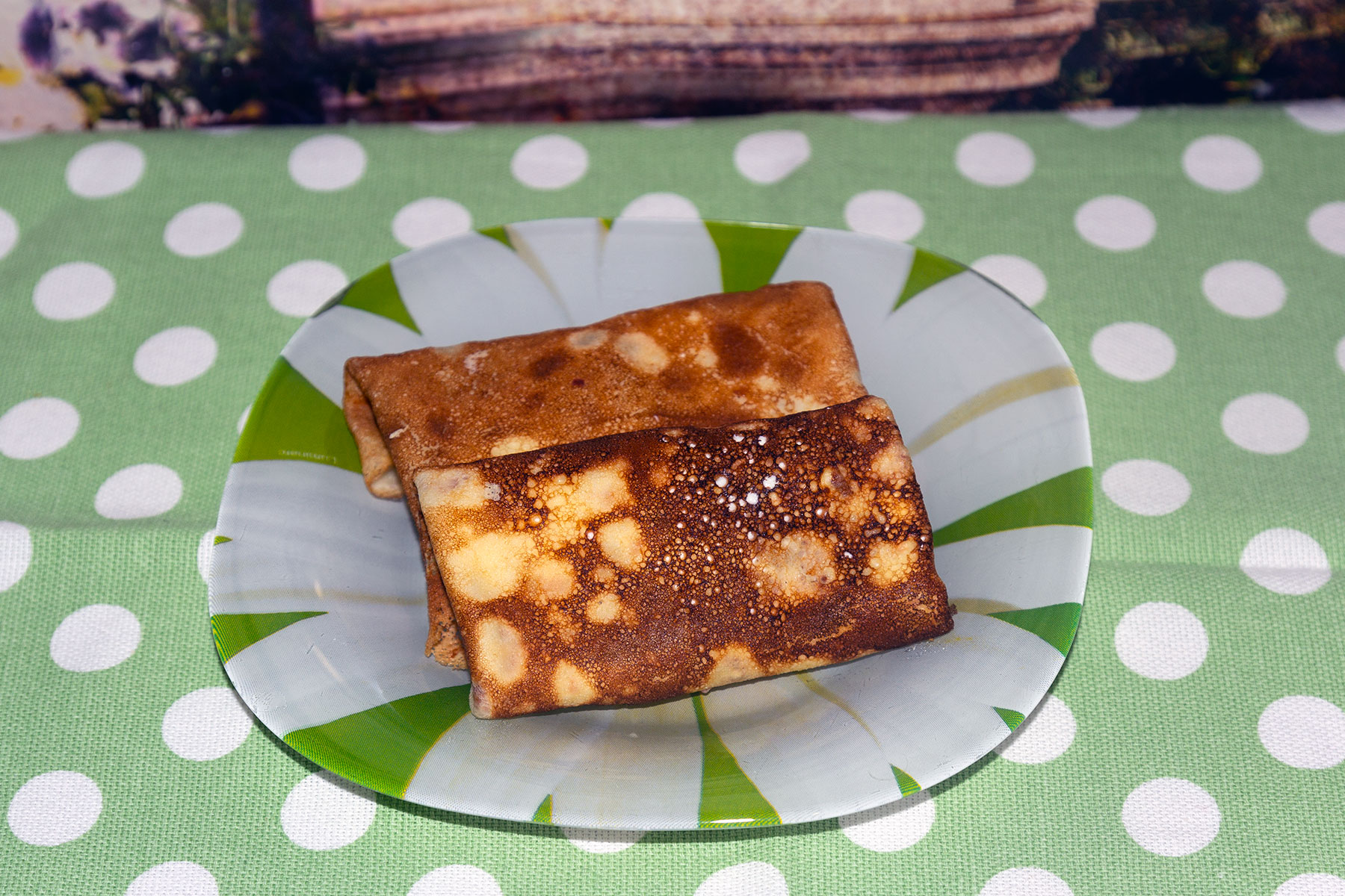 Фото к рецепту Блины фаршированные красной рыбой Блины фаршированные красной рыбой