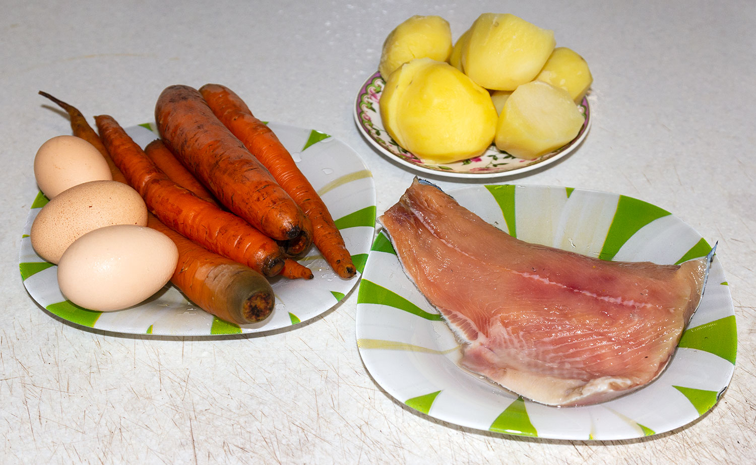 Ингредиенты для салата Царский рулет