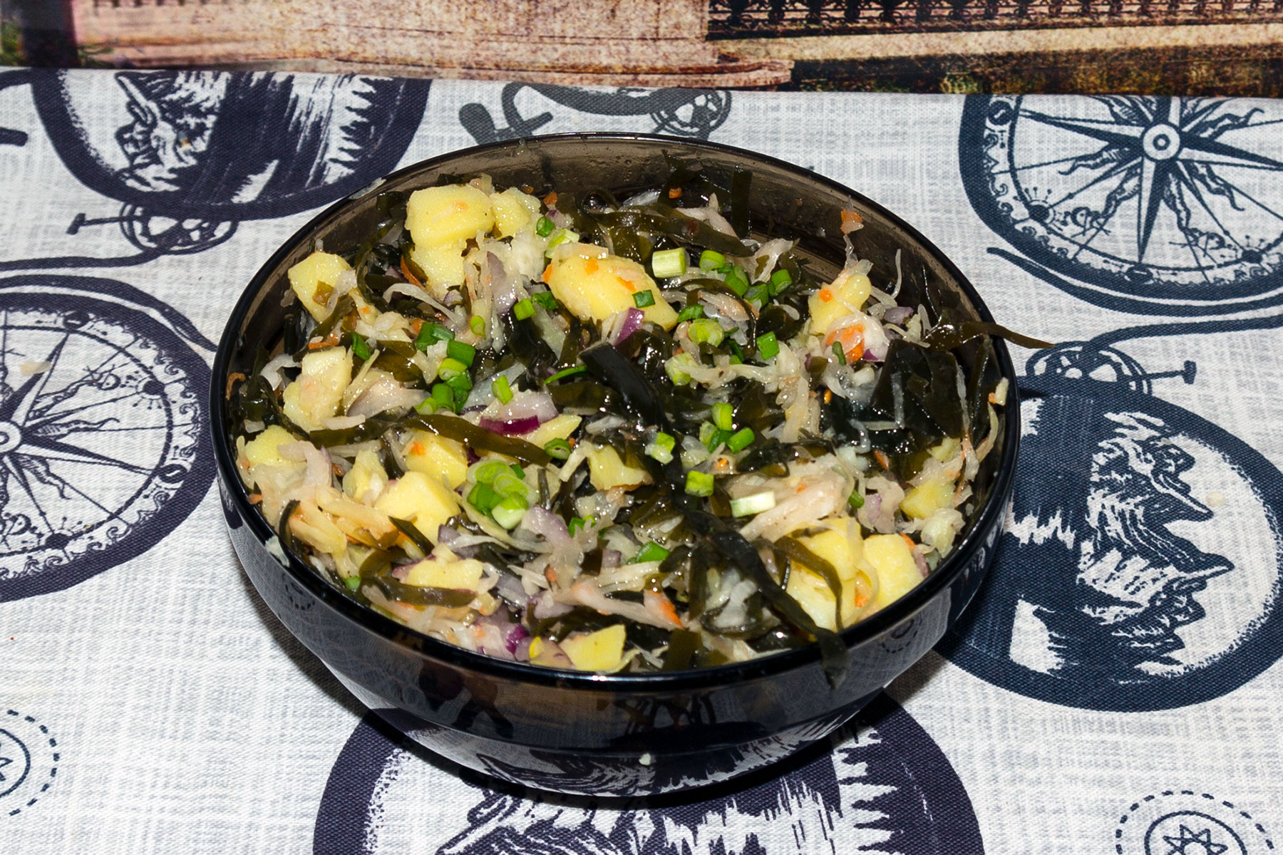 Салат из морской капусты