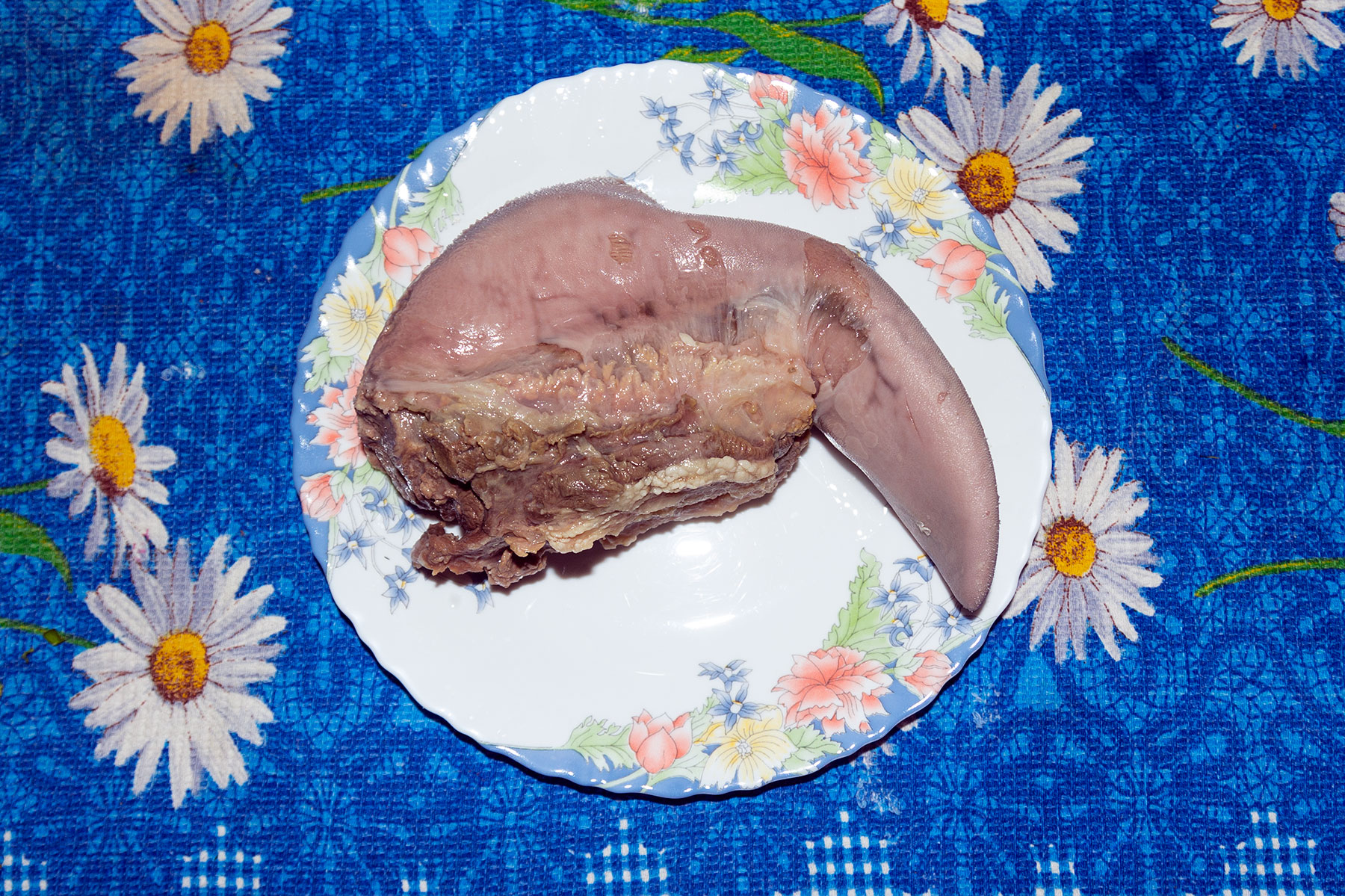 Говяжий язык отварной