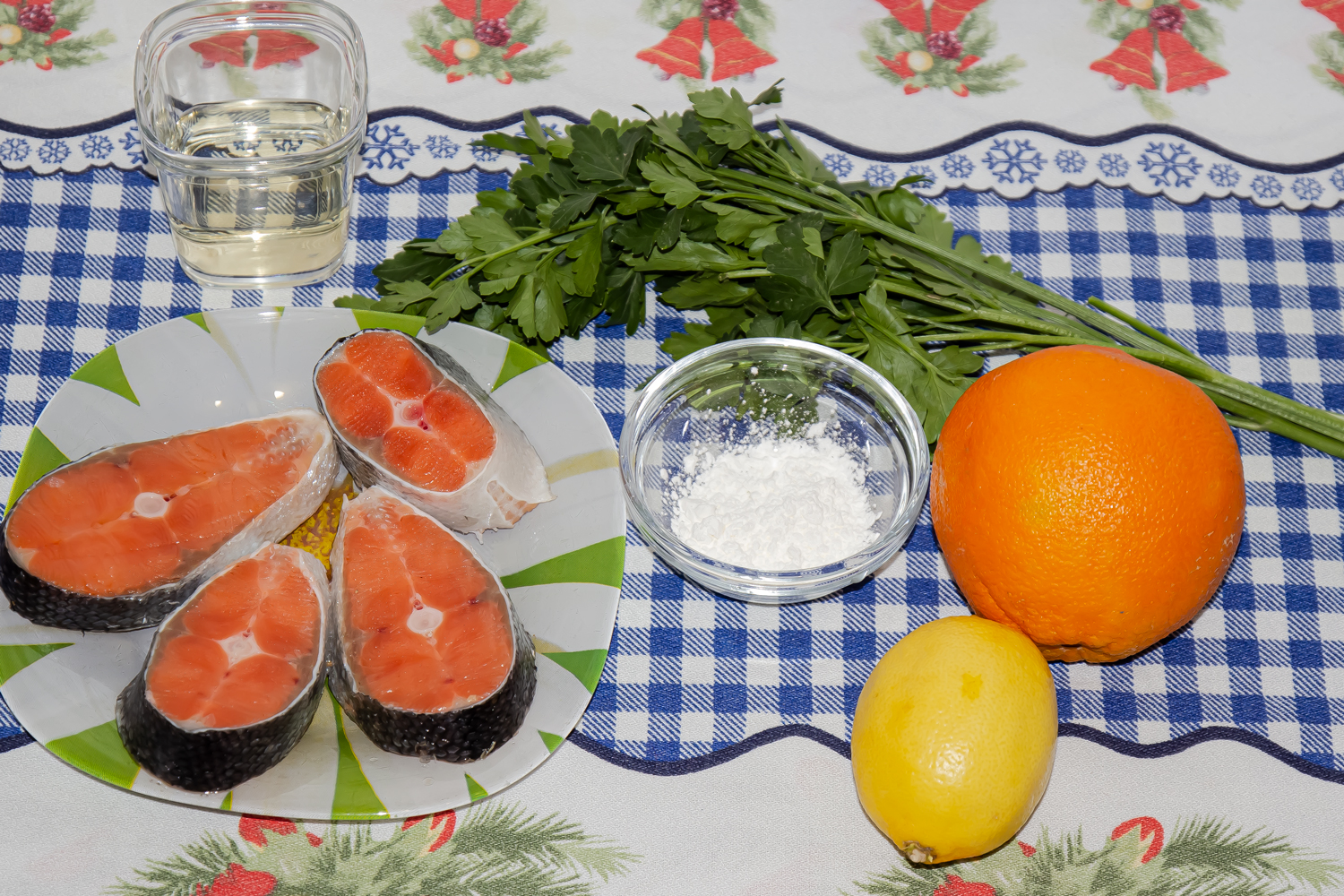 продукты для рецепта Лосось (семга) в апельсиновом соусе