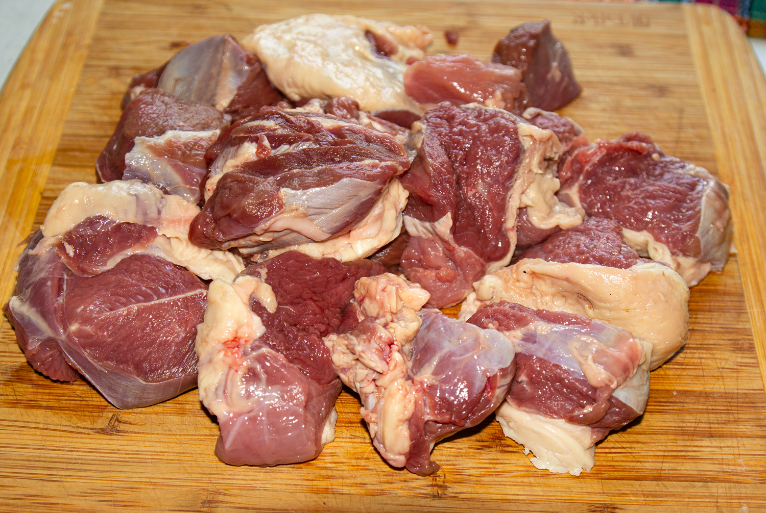 мясо нарезанное по рецепту бозбаш Сисианский