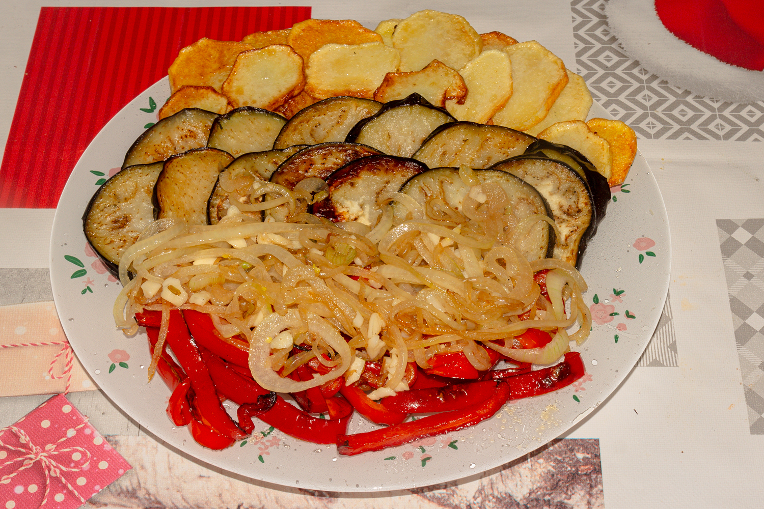 обжаренные овощи по рецепту Тапака по-арцахски