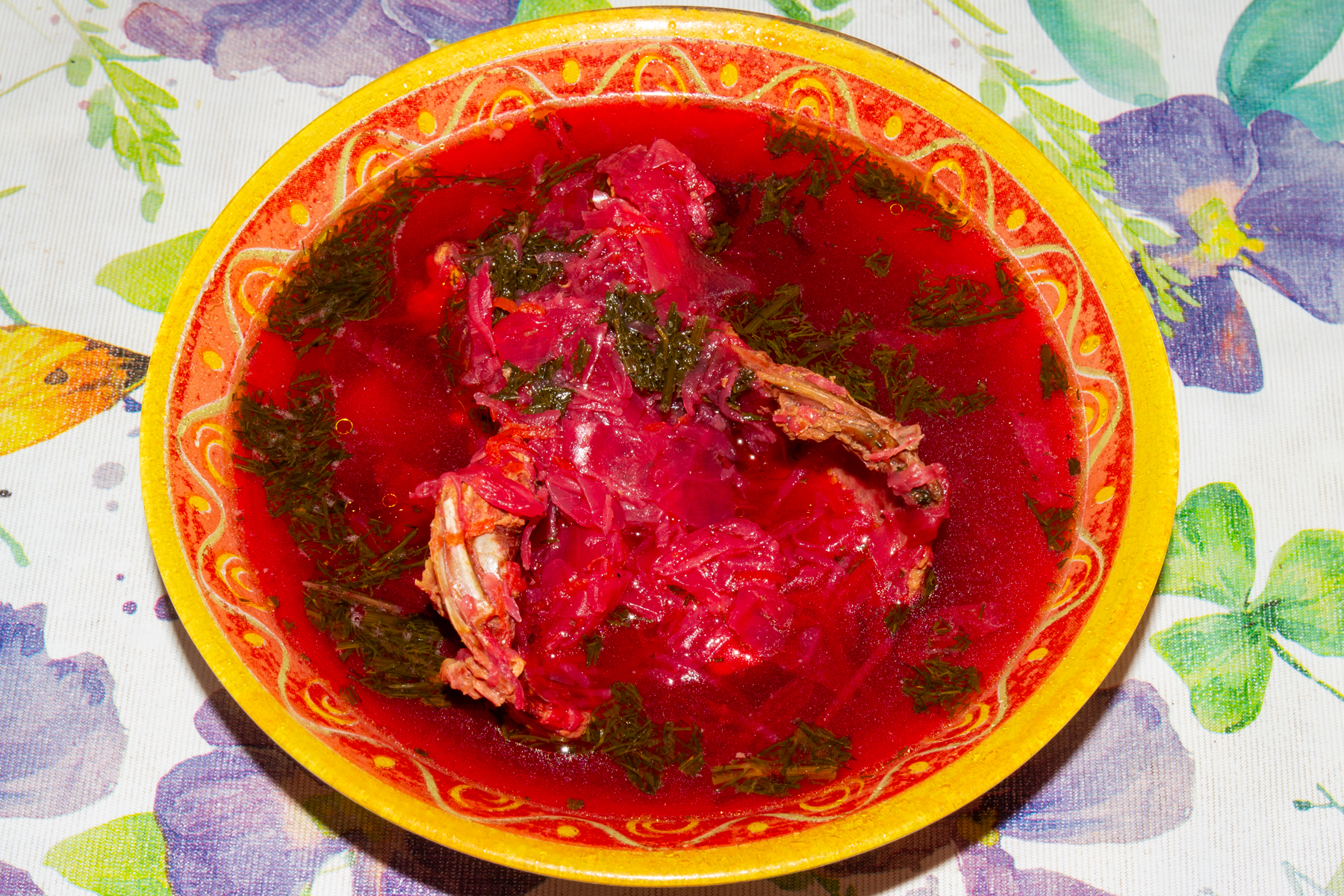 Борщ ароматный с курицей