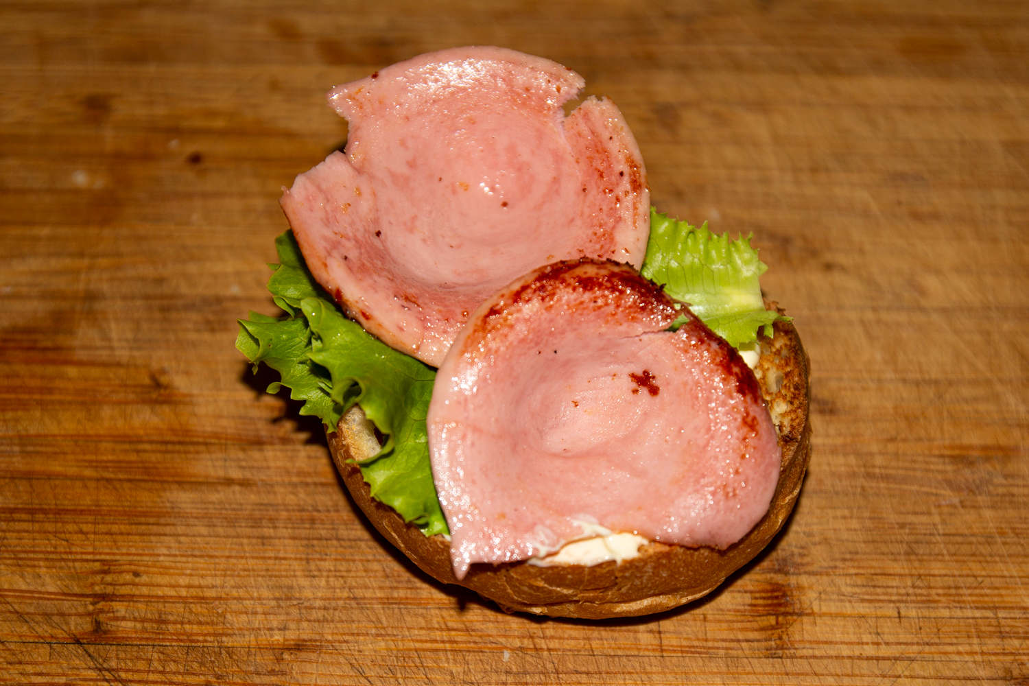 колбаса на булочке по рецепту