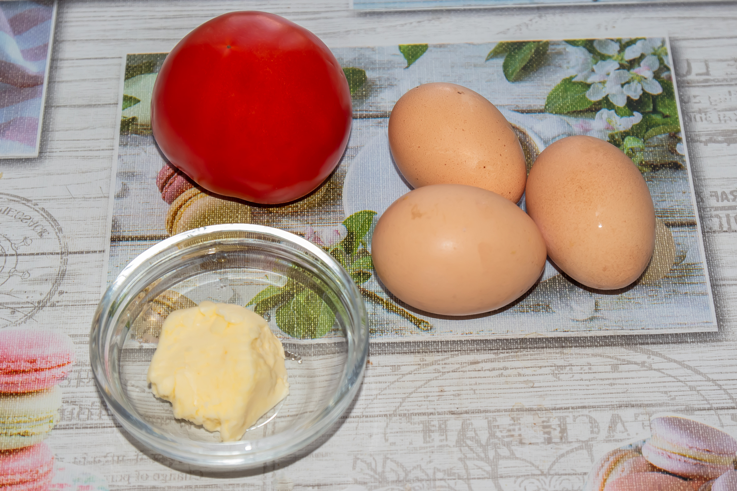 продукты для рецепта Яичница с помидорами (5) 