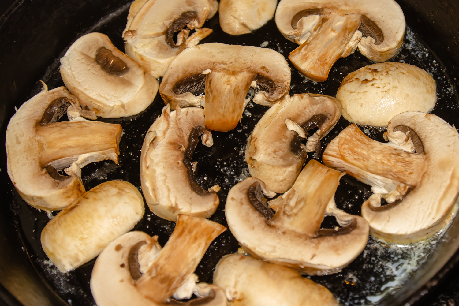 обжаренные грибы по рецепту Яичница с грибами (1)