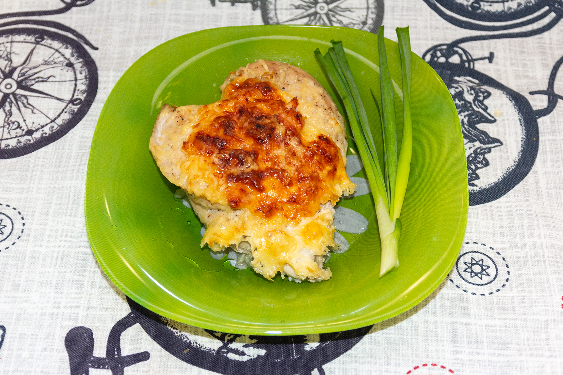 Фото к рецепту Фаршированная куриная грудка "Сердечко" Фаршированная куриная грудка "Сердечко"