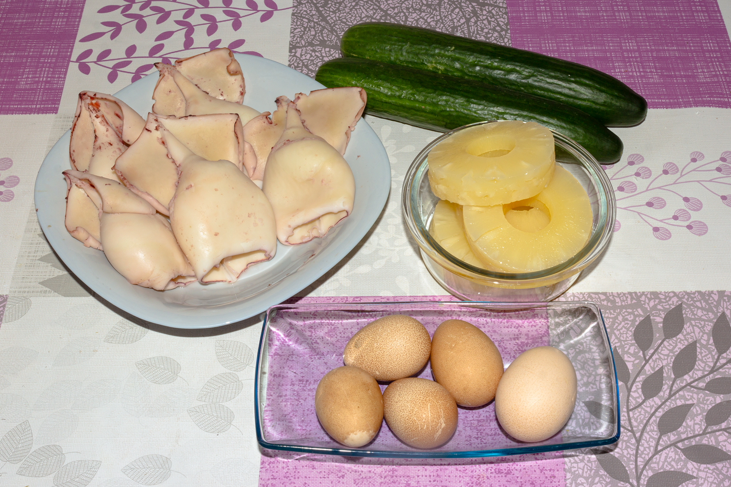 продукиы для рецепта Салат Мартовский