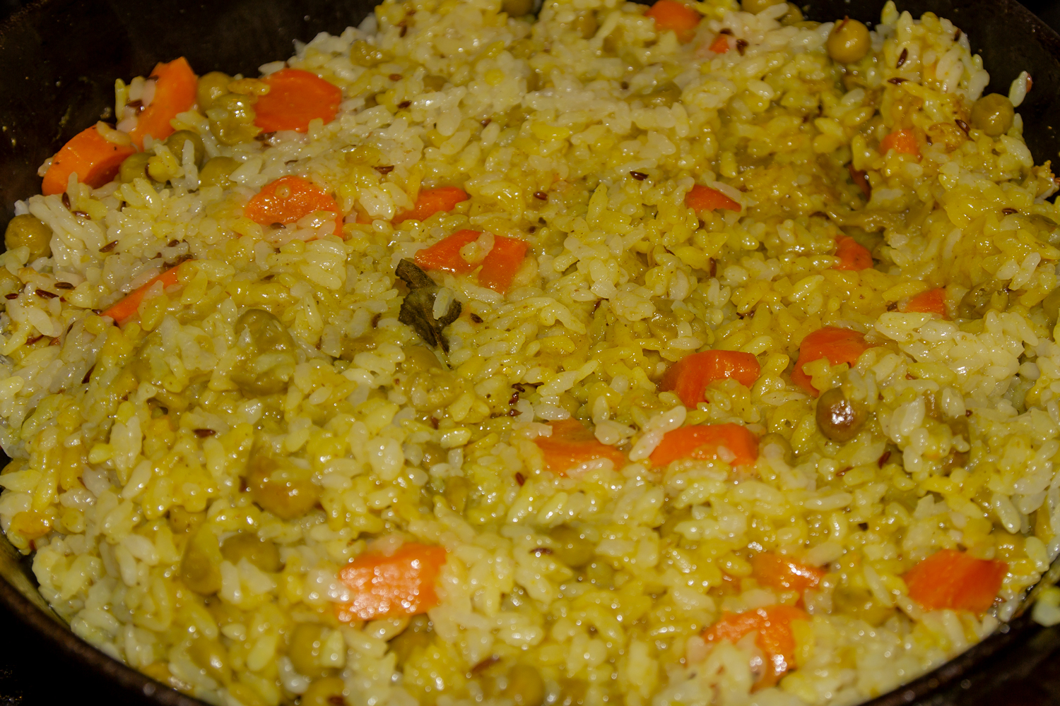 готовый рис по рецепту Рис с морковью и горошком 
