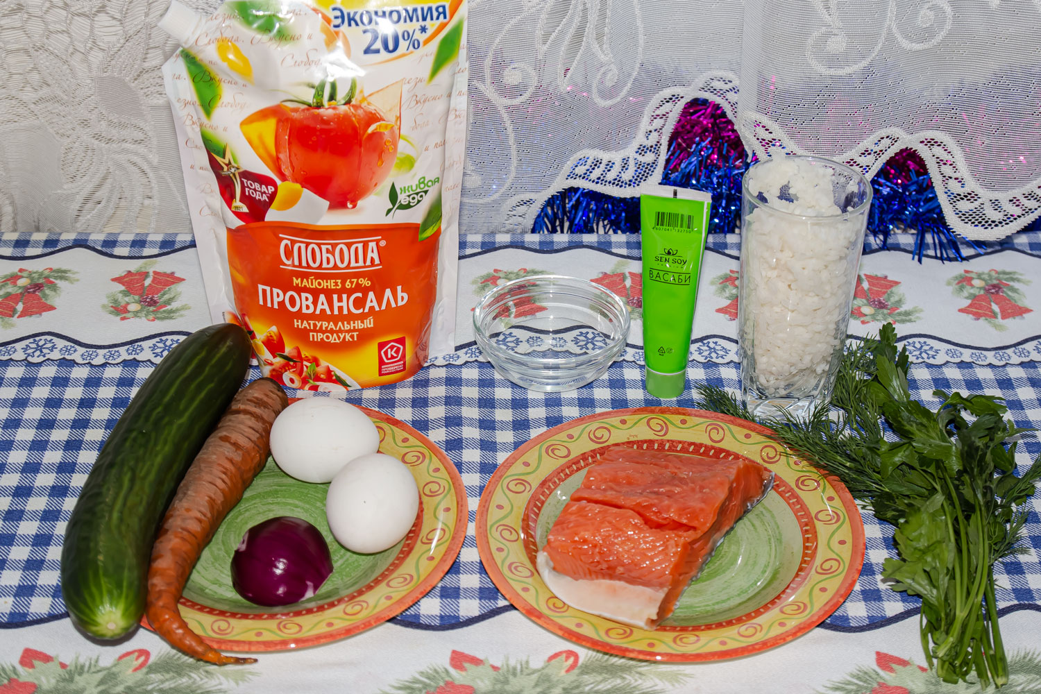 продукты для рецепта Слоеный салат с красной рыбой