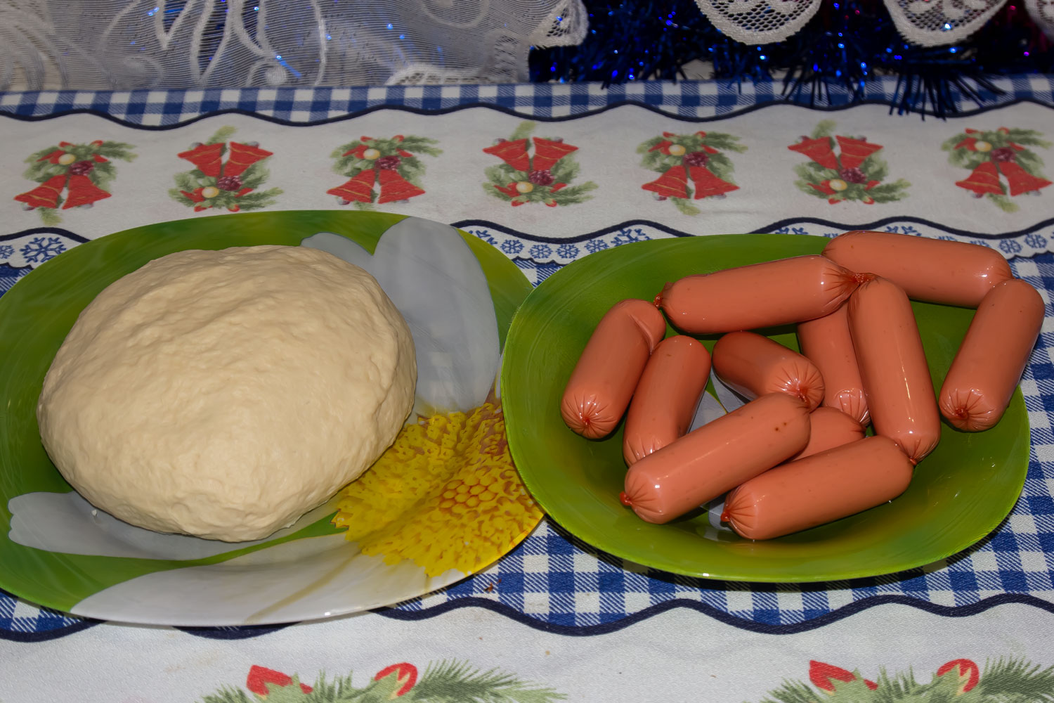 продукты для рецепта Сосиски в тесте